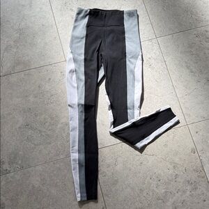 Athleta Crest Colorblock Tights